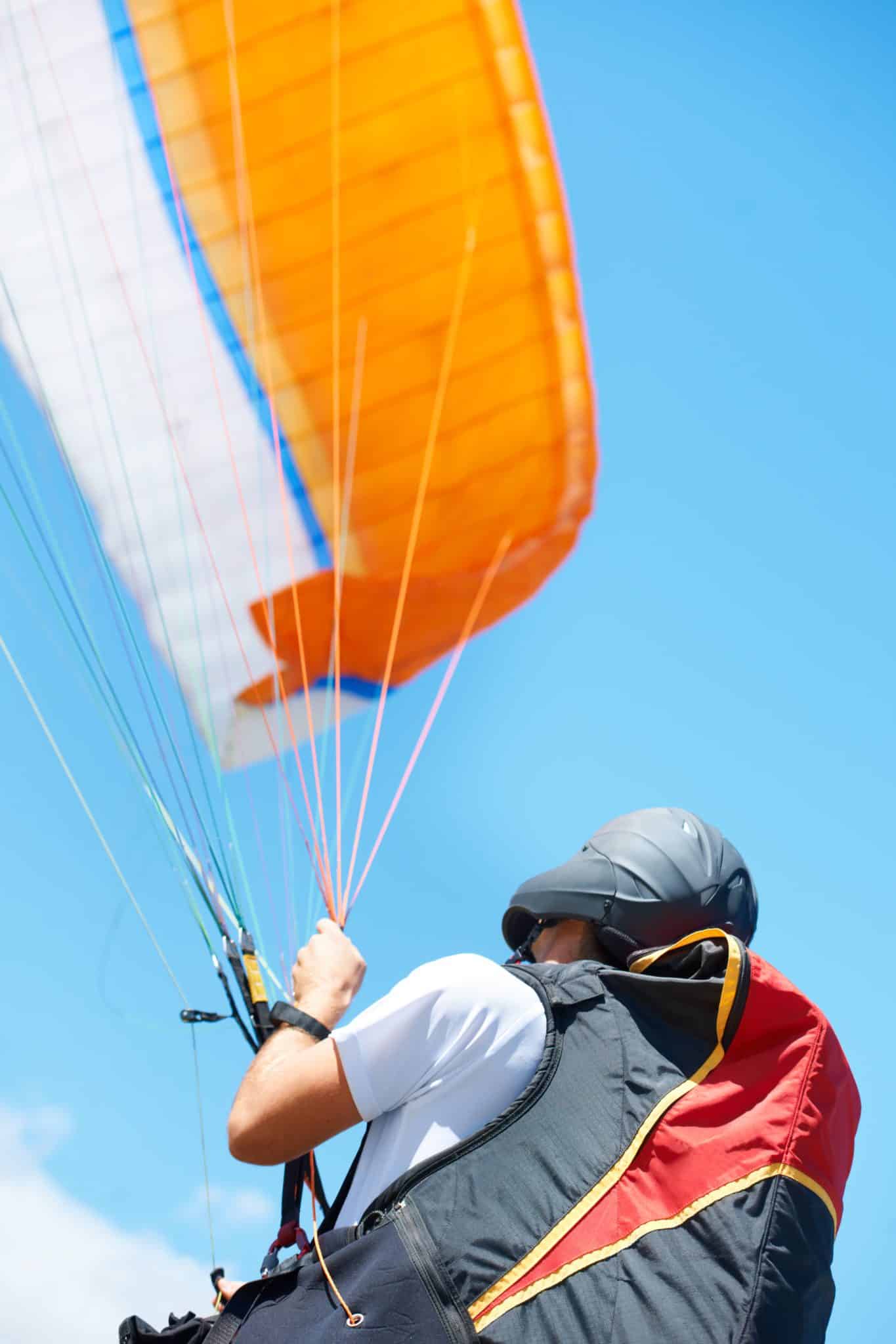 ça vous tente d’expérimenter le parapente à Annecy ?